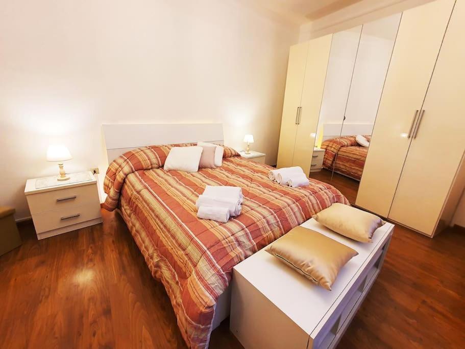 King Como Lake Center 9 Posti Letto- Grande Terrazza - 2 Bagni Privati Eksteriør billede