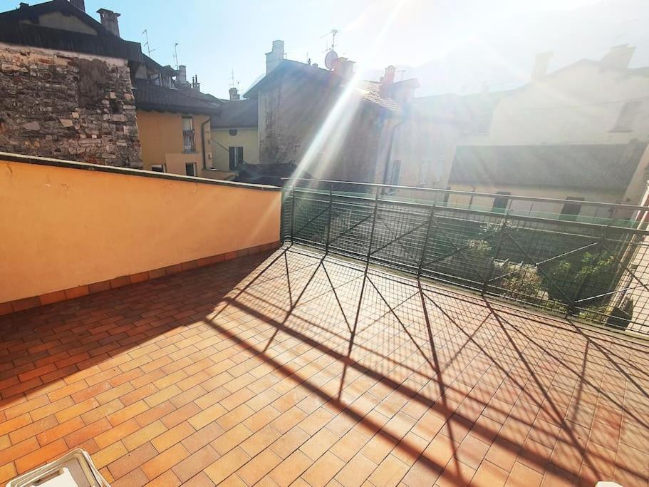 King Como Lake Center 9 Posti Letto- Grande Terrazza - 2 Bagni Privati Eksteriør billede