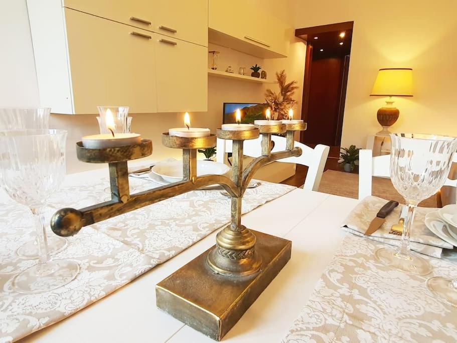 King Como Lake Center 9 Posti Letto- Grande Terrazza - 2 Bagni Privati Eksteriør billede